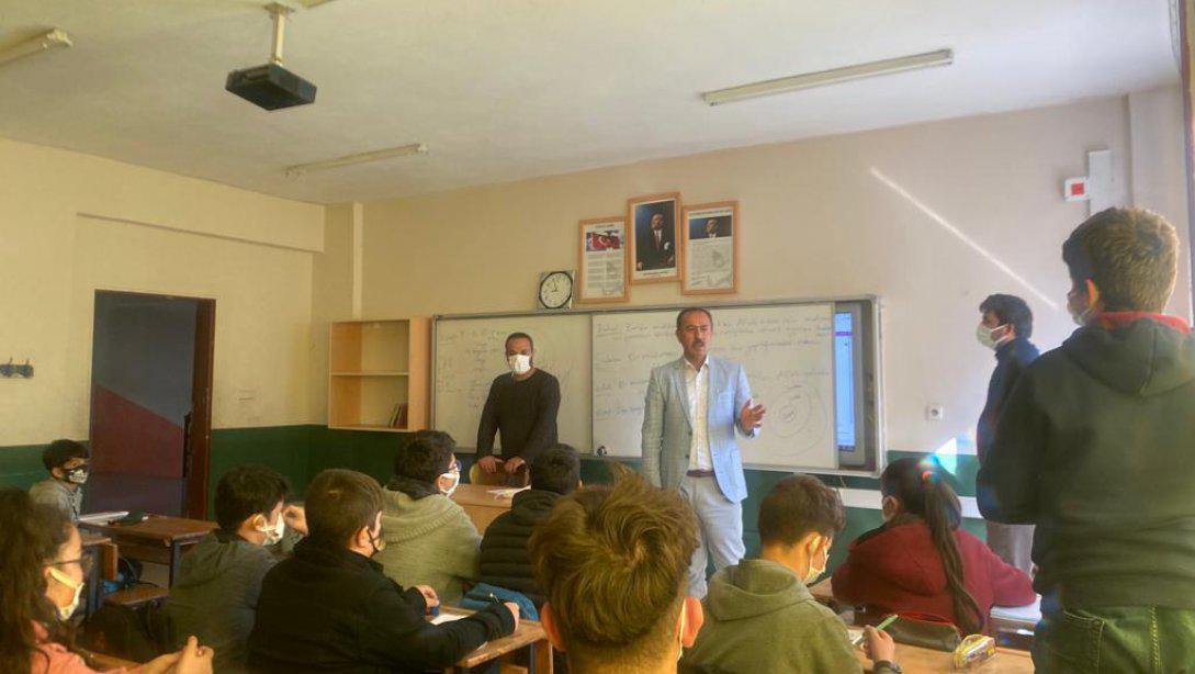 Karacaoğlan İlköğretim Okulunu Ziyaret